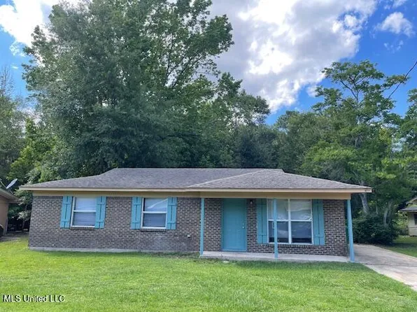 3918 Monterey Dr, Gulfport, MS 39501