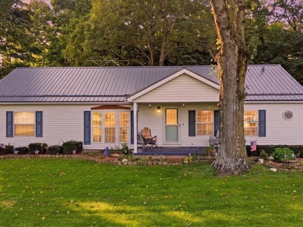4639 Devore Rd, Mount Vernon, OH 43050