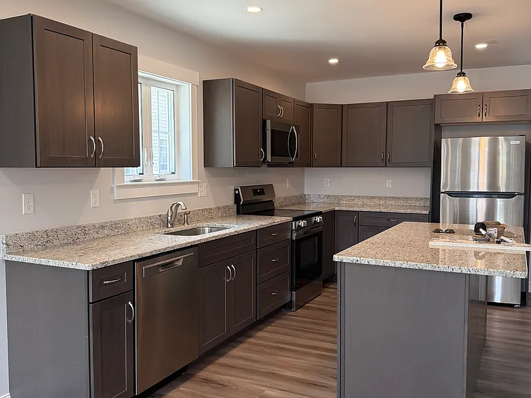 14A Academy St #D — Photo 16