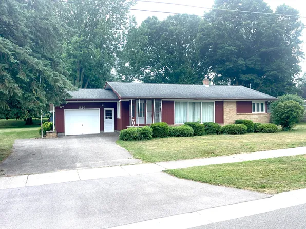 526 Sunset St, Coopersville, MI 49404