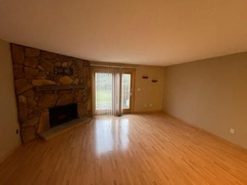 5th image of 532 Topaz Ln