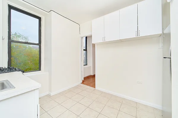 Rented by Living New York | media 4