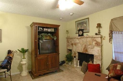 3rd image of 5322 MEDICAL DR #101B