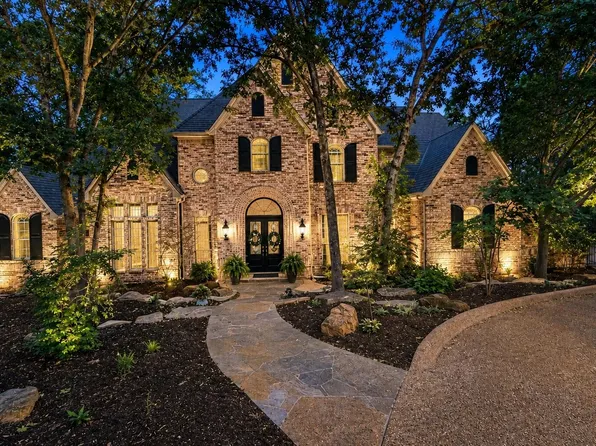 801 Huntington Ct, Southlake, TX 76092