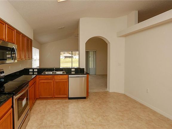 4th image of 10109 Old Tampa Bay Dr