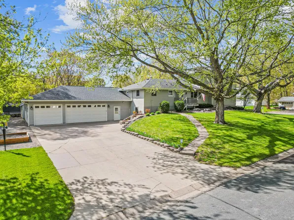 1345 Elsinore Cir, Long Lake, MN 55356