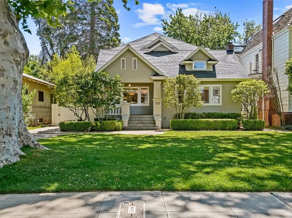 1211 40th St, Sacramento, CA 95819