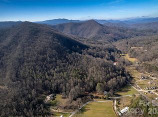 70 Earls Rd, Bryson City, NC 28713