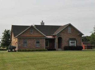 2635 Stewart Rd, South Charleston, OH 45368