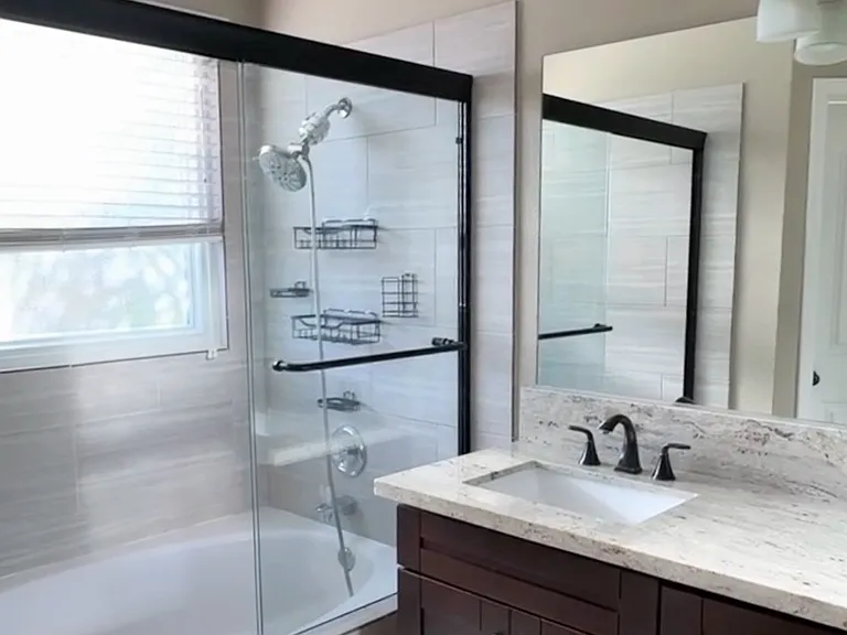 2126 Shoreview Pl — Photo 22
