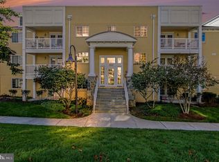 4113 S Four Mile Run Dr Unit 103, Arlington, VA 22204