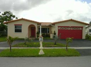 9390 NW 24th Pl, Pembroke Pines, FL 33024