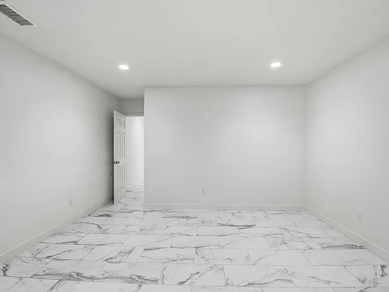 30845 Catarina Dr — Photo 25