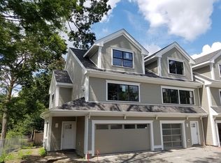 1525 Beacon St #3, Newton, MA 02468