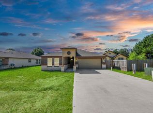 51 Road 5214, Cleveland, TX 77327