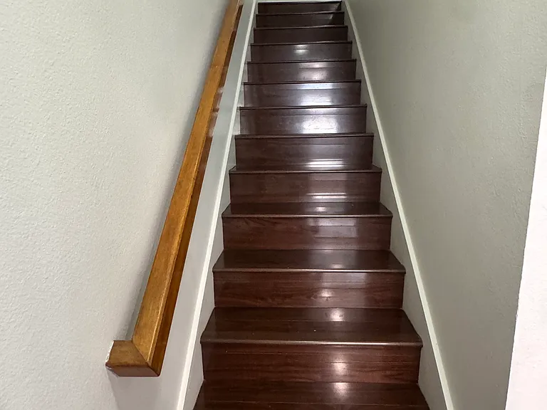905 Michelle Ct — Photo 13
