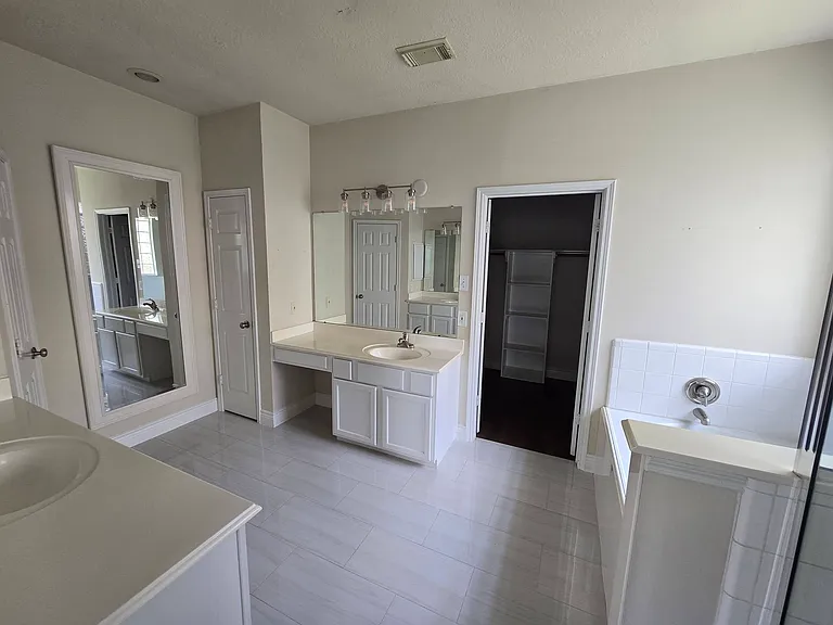 16906 Sandy Reef Ct — Photo 20