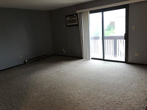 2nd image of 1195 Plum Creek Dr