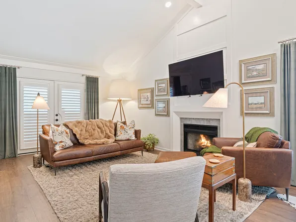 225 Hearthstone Manor Ln, Brentwood, TN 37027