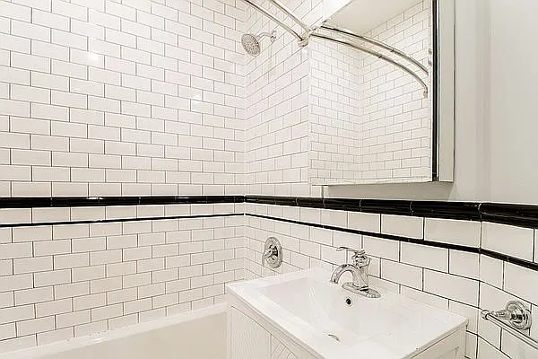 Rented by Living New York | media 21