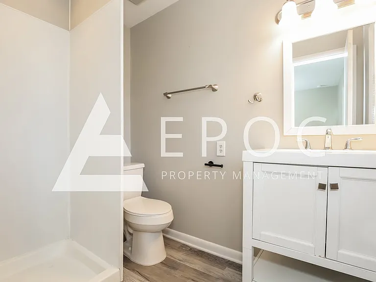 1619 Lexington Ave — Photo 13