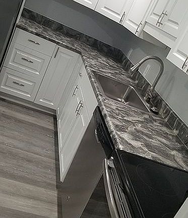 5th image of 530 7th Pl