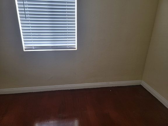 2nd image of 3740 Midvale Ave APT 5
