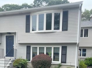 12 Sandra Ave #2, Burlington, MA 01803