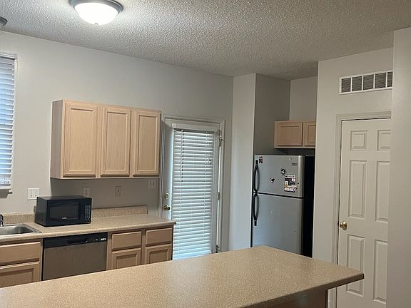 kitchen 2 view pantry