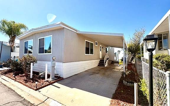 2nd image of 4660 N River Rd Spc 150