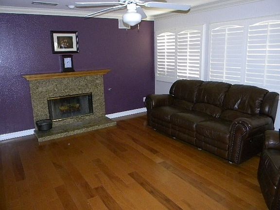 4th image of 1342 Tamarisk Grove Dr