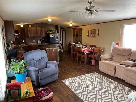 3rd image of 335 County Road 3799