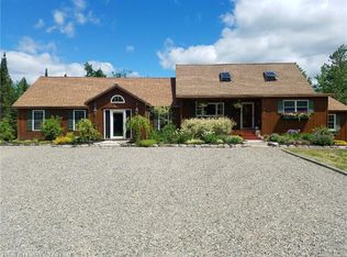25 Pea Ridge Rd, Chester, ME 04457