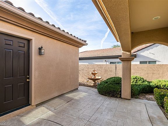 5th image of 20 Hunt Valley Trl