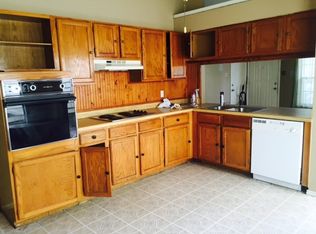 9306 Valley Hedge, San Antonio, TX 78250