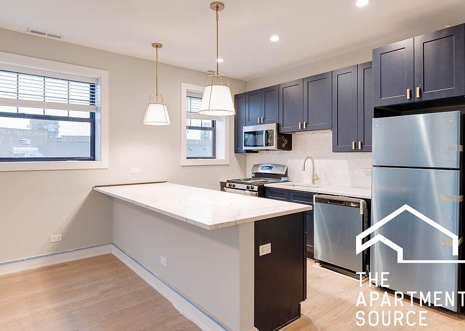 1st image of 4411 N Seeley Ave #3A