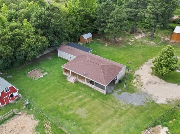 1394 County Road 1102, New Boston, TX 75570