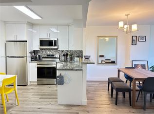 2780 NE 183rd St APT 415, Aventura, FL 33160