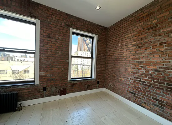 Rented by 9300 Realty, Inc. | media 7
