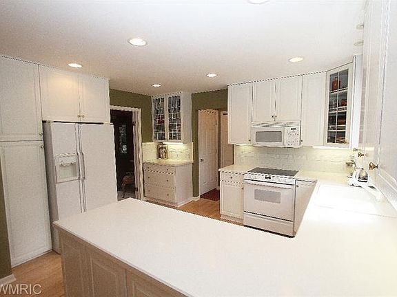 4th image of 14655 Indian Trails Dr