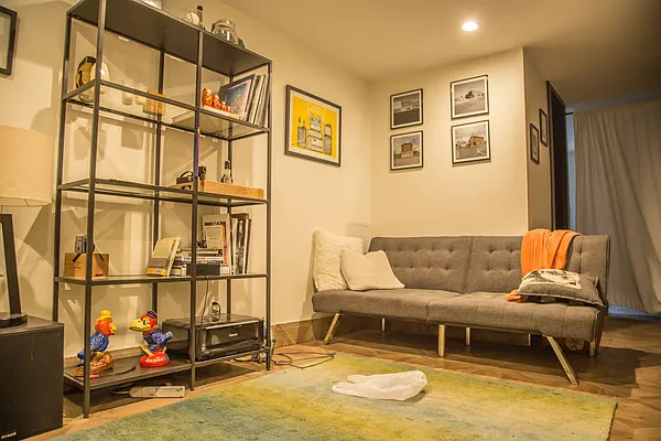 Rented by SCOUTBK.COM | media 20