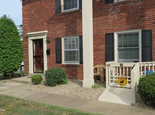 1926 Goldsmith Ln UNIT 73, Louisville, KY 40218