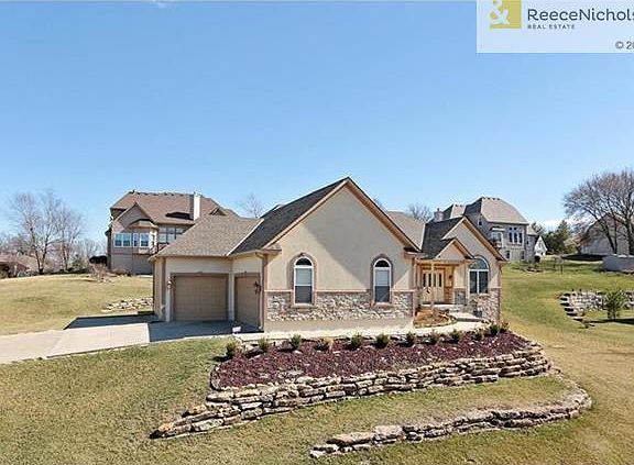 2nd image of 7211 Larson Ave
