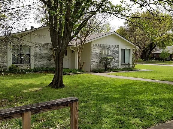 2nd image of 3200 Oak Vista Dr