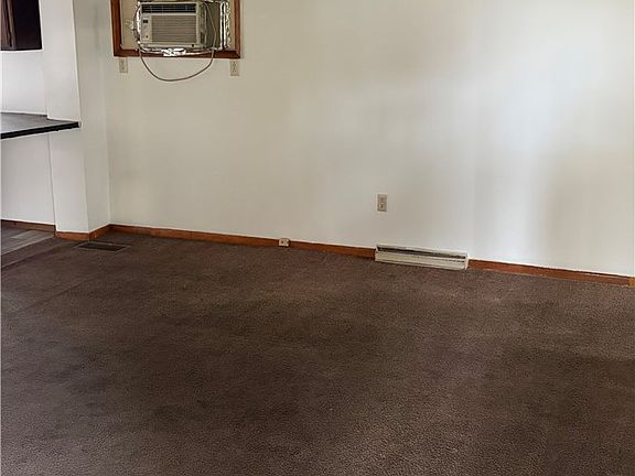 5th image of 250 Virginia Ave #3