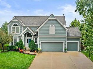 8005 W 145th St, Overland Park, KS 66223