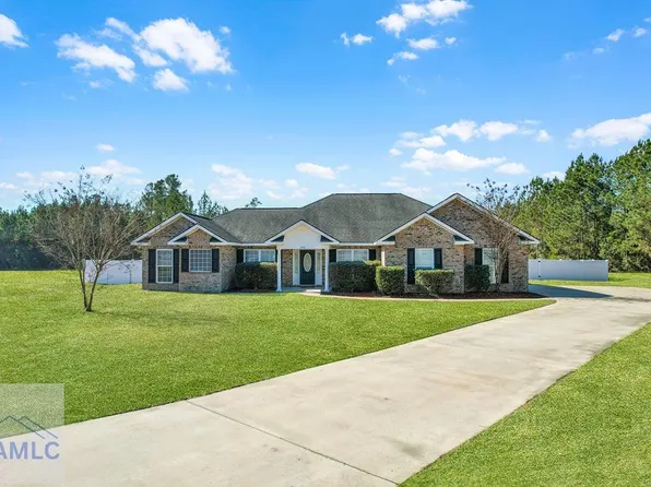 233 Hoffer Ln SE, Ludowici, GA 31316