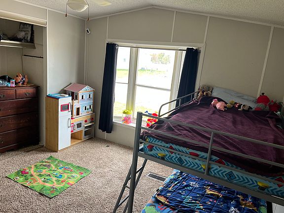 2nd image of 9090 Maple St Unit 84