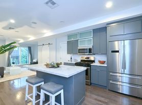 186-188 Paris St, East Boston, MA