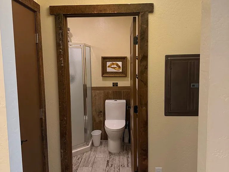226 S Montezuma St — Photo 14